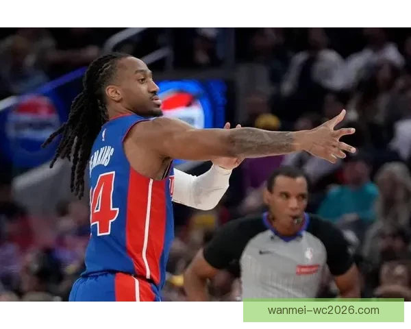 裁判回应火狼之战判罚 里德因质疑公正被驱逐 兰德尔因恶犯遭罚