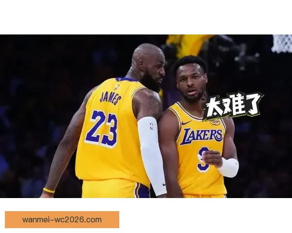 詹姆斯谈与布朗尼单挑意外破坏篮板并转向高尔夫专注棋艺 詹姆斯谈与布朗尼单挑意外破坏篮板并转向高尔夫专注棋艺